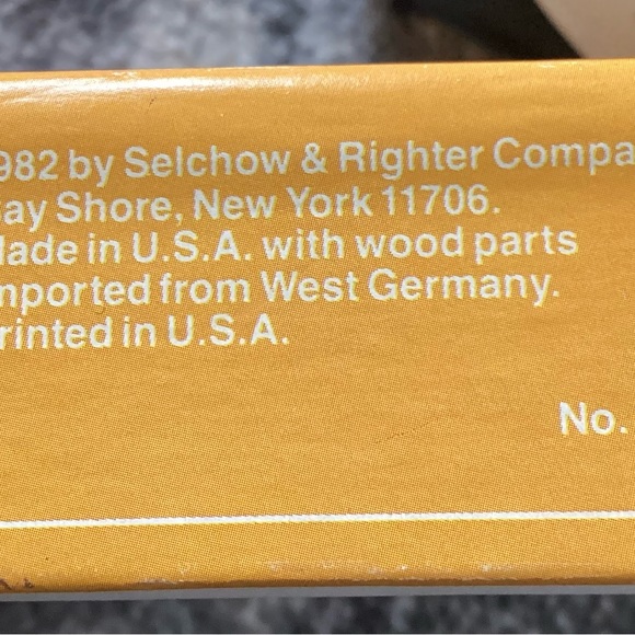 Vintage 1982 Parcheesi Board game Family Fun Selchow & Righter - Picture 3 of 6